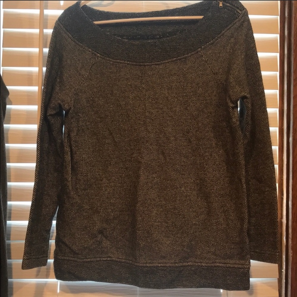 Lift Sweater ❄️